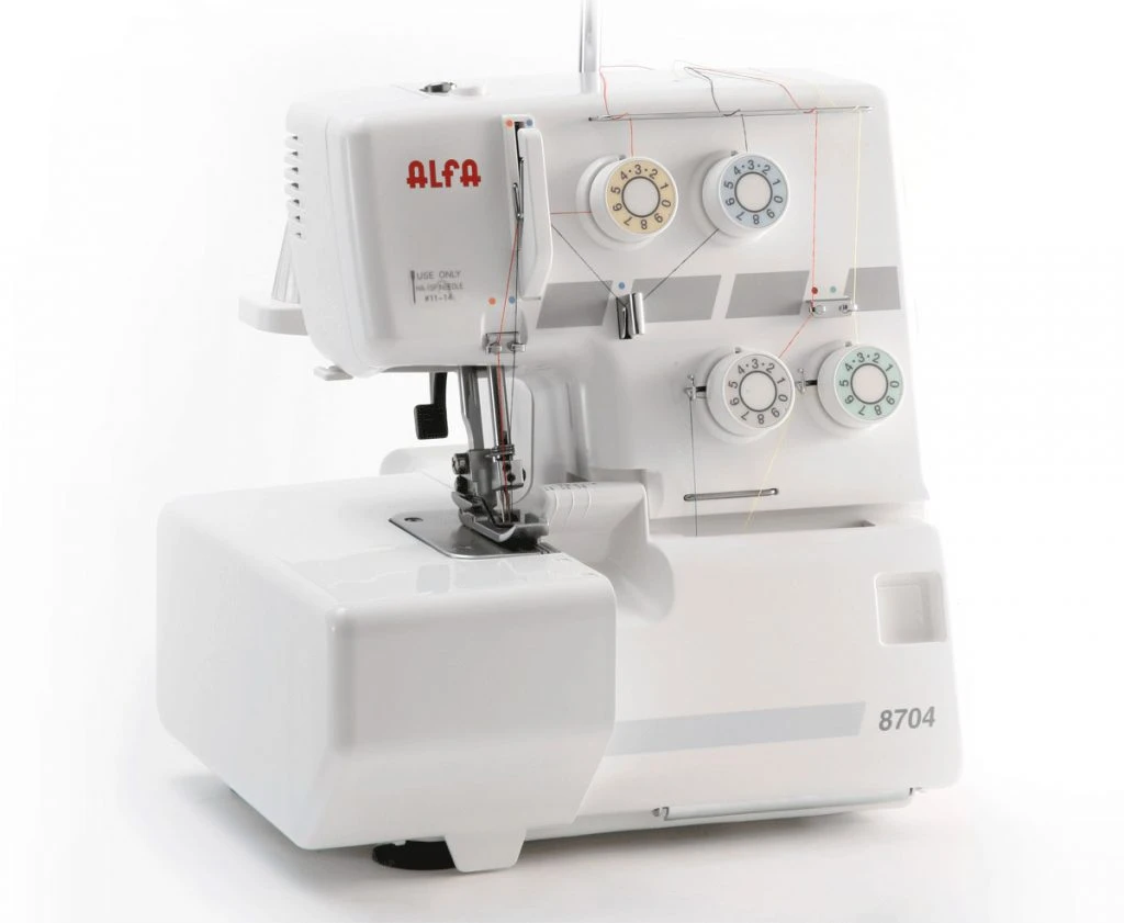 MÁQUINA OVERLOCK ALFA 8704