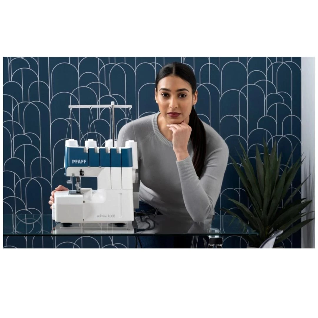 MÁQUINA OVERLOCK PFAFF ADMIRE 1000