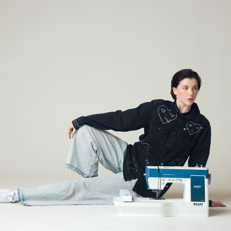 MÁQUINA DE COSER Y BORDAR PFAFF CREATIVE EXPECT 350