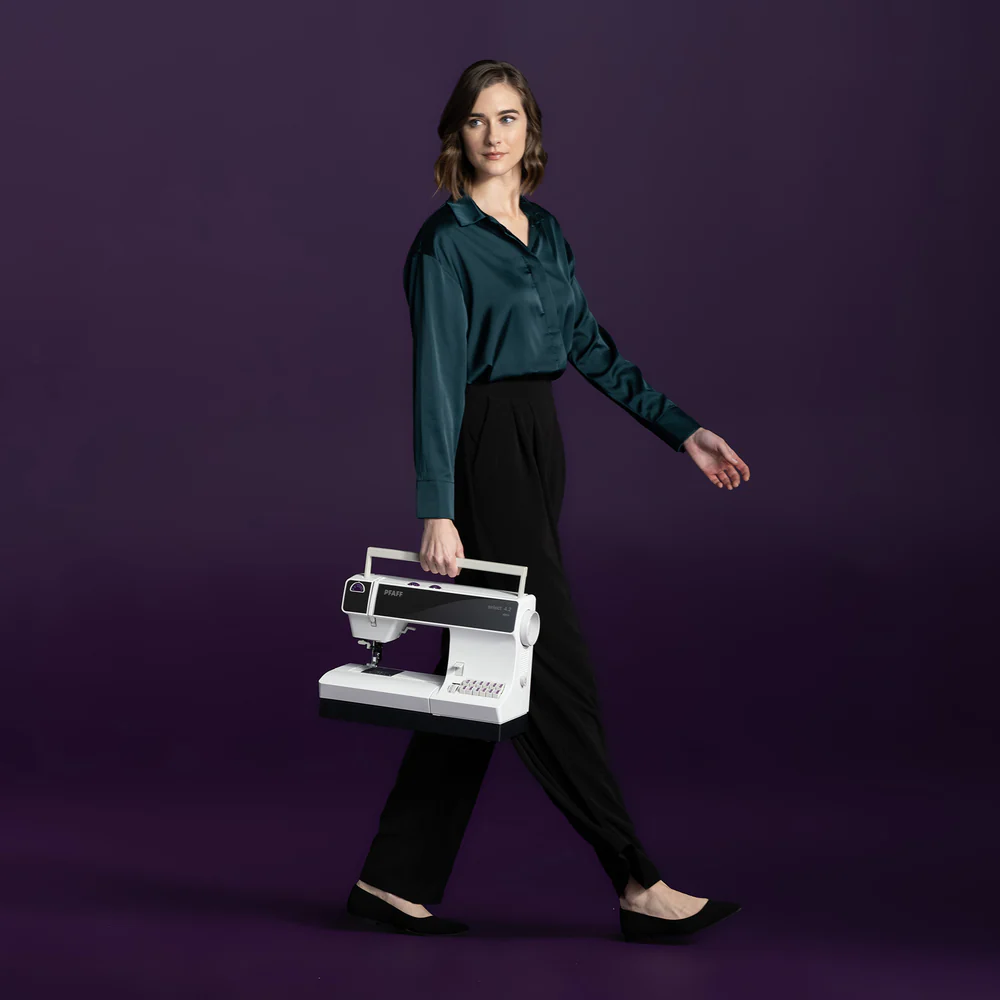 MÁQUINA DE COSER PFAFF SELECT 4.2